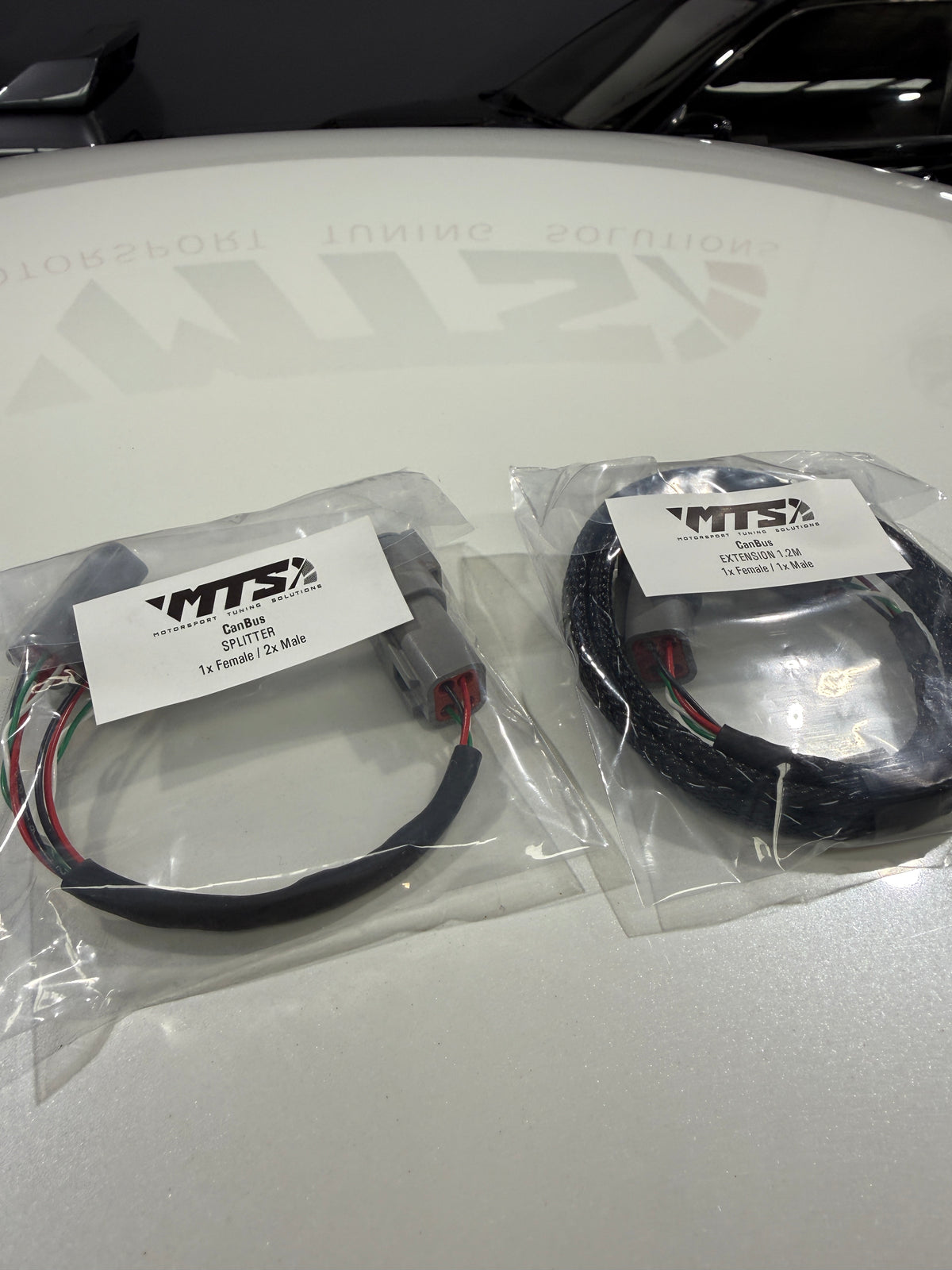 MTS - Link ECU CAN Bus Splitter – 1 to 2 Deutsch DTM4